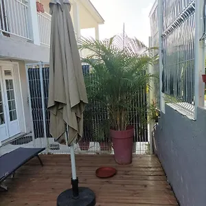 Hébergement de vacances Chez Coco Balisier